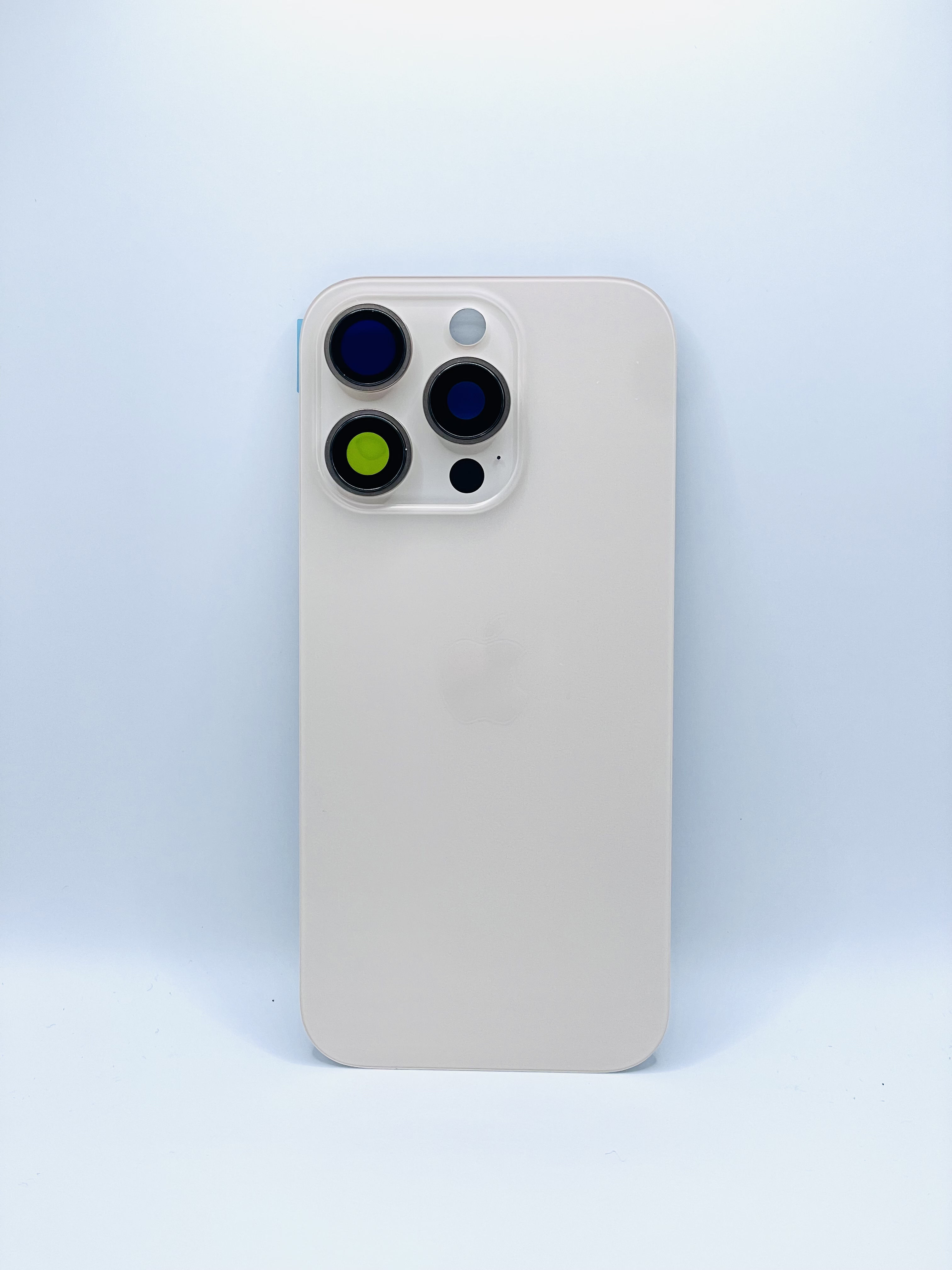 Tapa trasera para iPhone 16 Pro